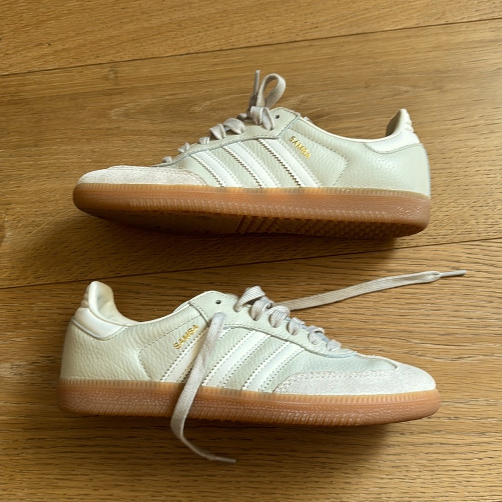 Adidas Sambas